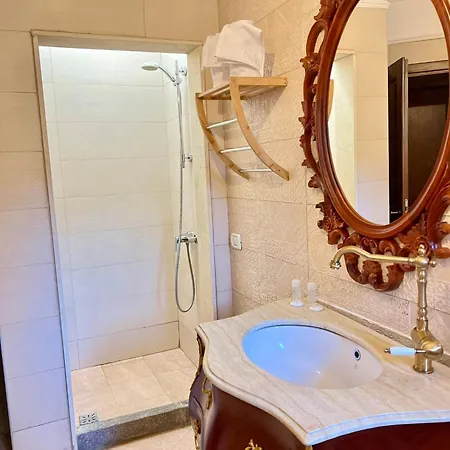 Catedrala Blue Köstence