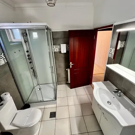 Catedrala Blue Daire Köstence