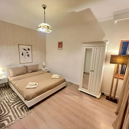 Catedrala Blue Apartman Konstanca