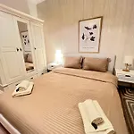 Catedrala Blue Appartement *