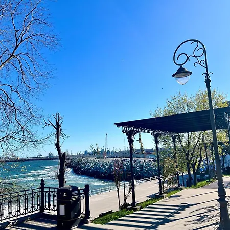 アパート Catedrala Blue コンスタンツァ