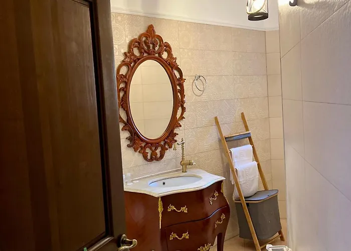 Catedrala Blue アパート